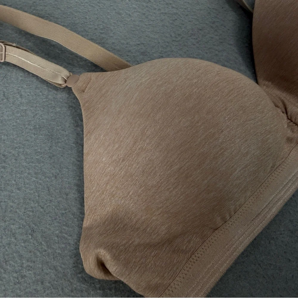 Warners All you Need Nursing Bra Size 36B Women’s Wirefree lightly Padded Nude‎